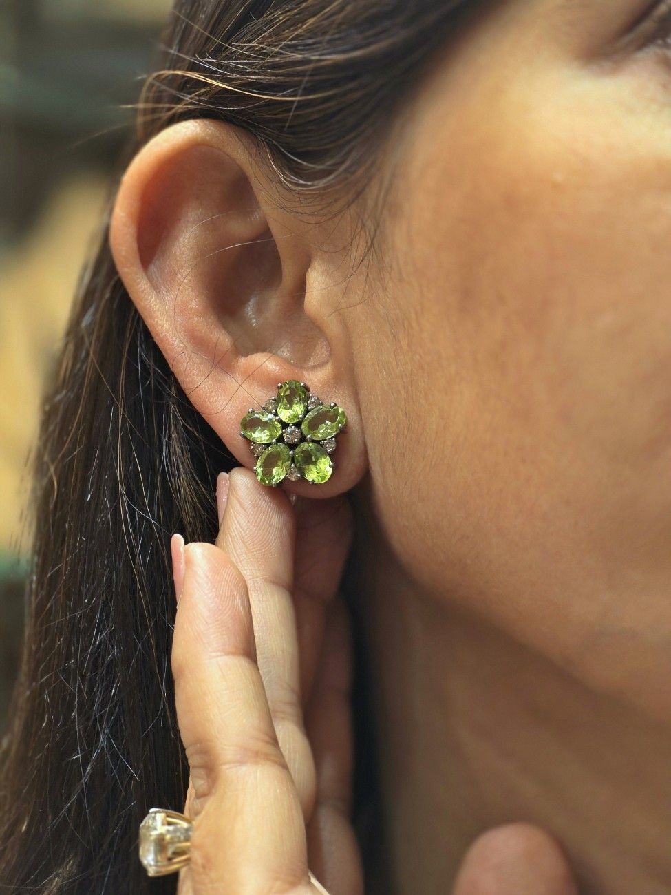 PERIDOT DIAMOND EARRING IN VICTORIAN