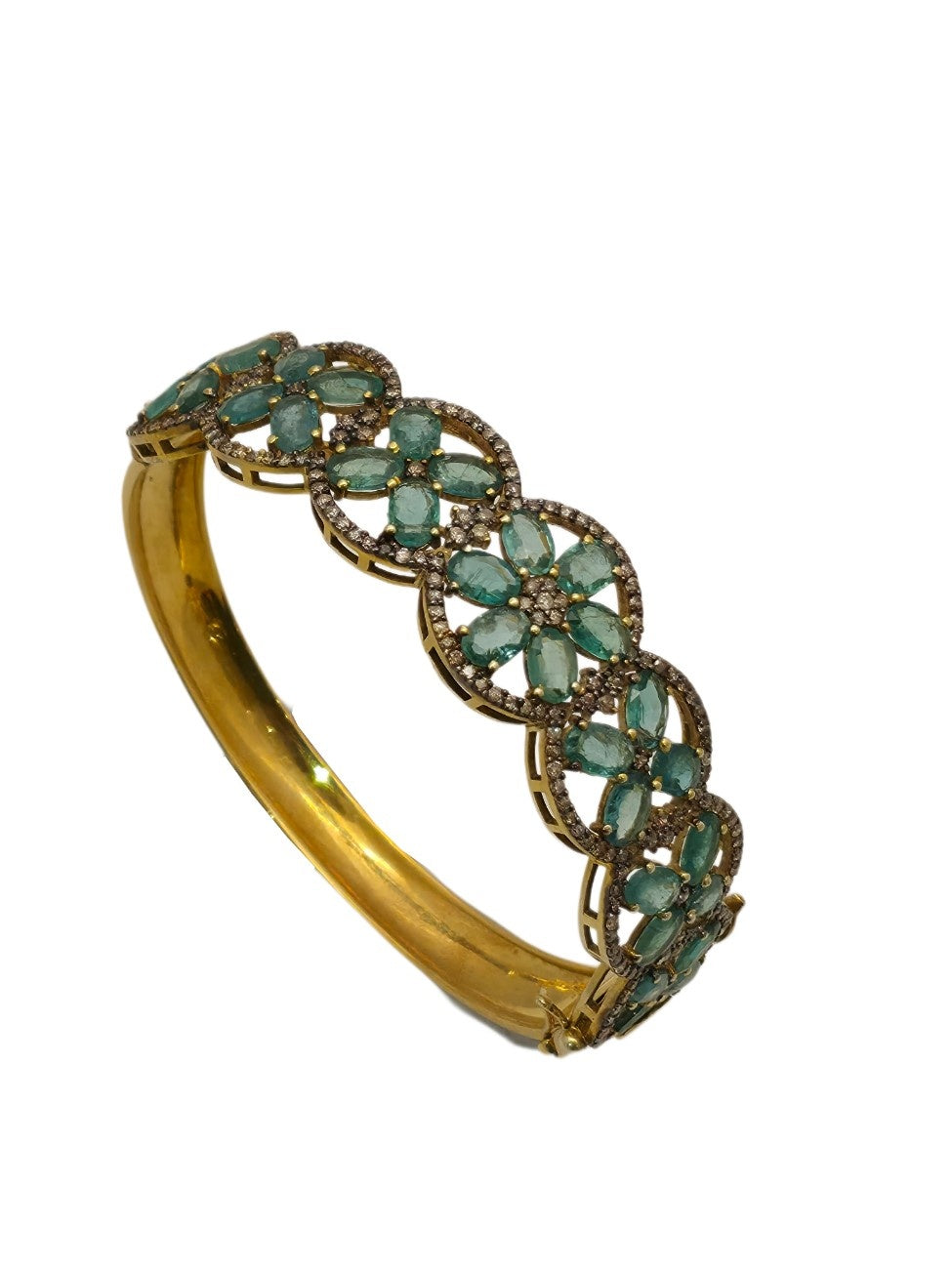 EMERALD DIAMOND BANGLE IN VICTORIAN